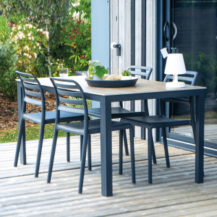 Table Calvi 6/8 personnes